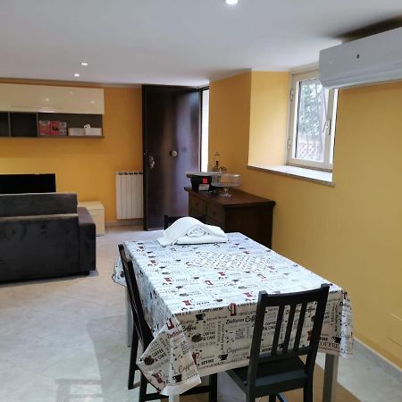 Relais Maria Luisa Locazione Turistica Di Simona Capaccio Panzió Fiumicino Kültér fotó