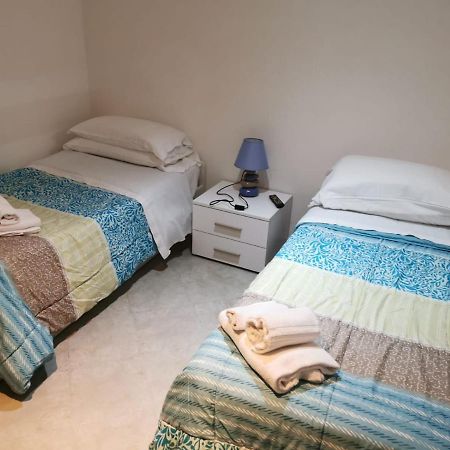Relais Maria Luisa Locazione Turistica Di Simona Capaccio Panzió Fiumicino Kültér fotó