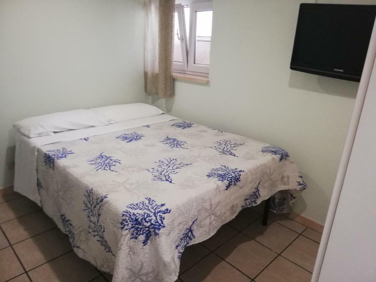 Relais Maria Luisa Locazione Turistica Di Simona Capaccio Panzió Fiumicino Kültér fotó